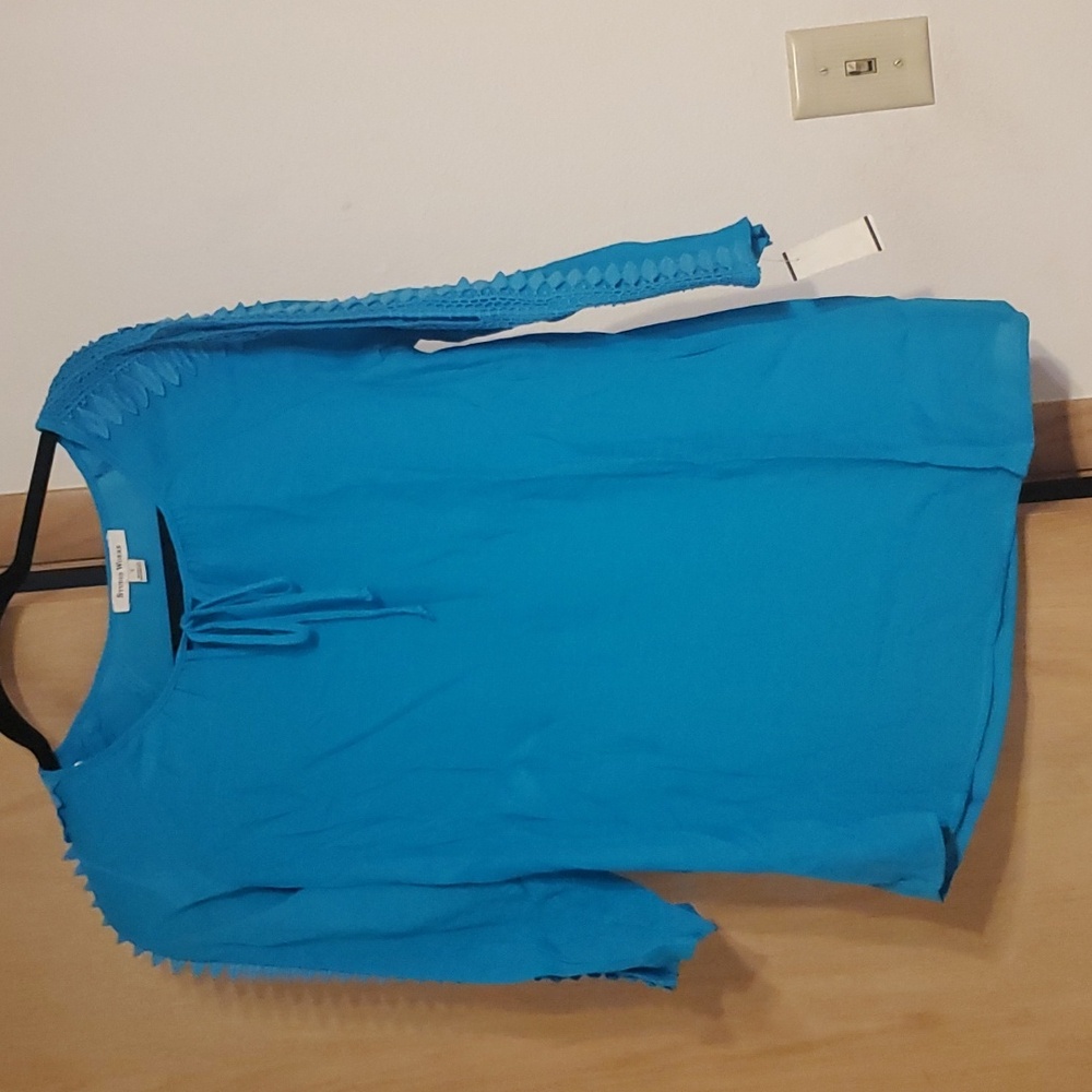 Turquoise Blue Studio Works Top